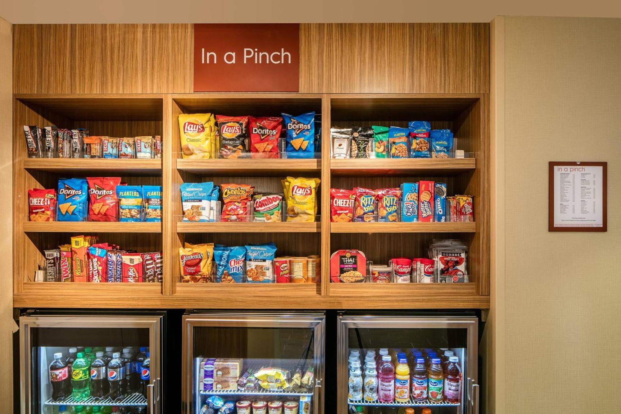 Towneplace Suites By Marriott Kansas City Airport Luaran gambar
