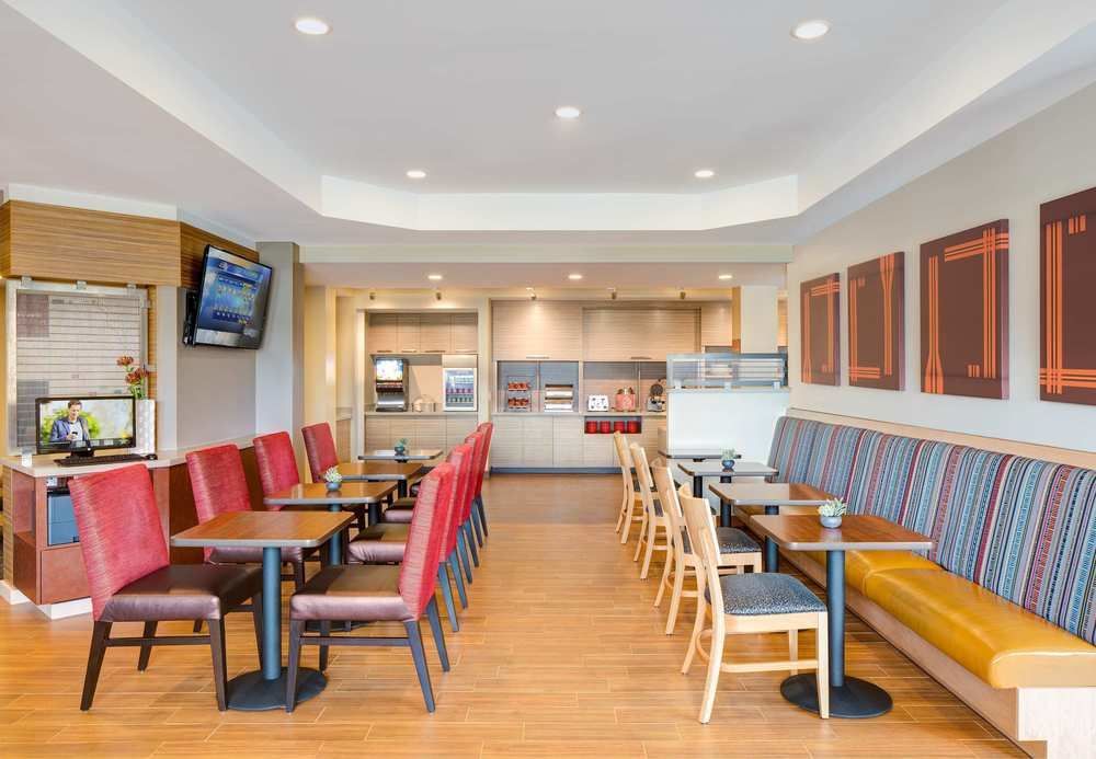 Towneplace Suites By Marriott Kansas City Airport Luaran gambar